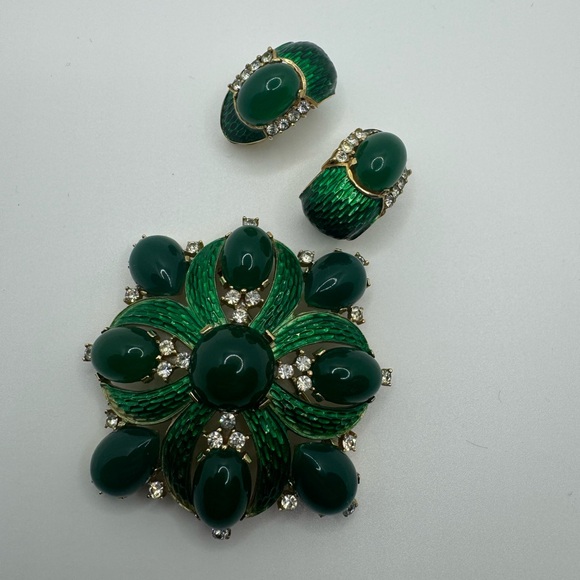 Trifari Alfred Phillipe L\'Orient Brooch Earrings.